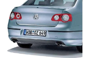 2006 Volkswagen passat Rear valance - Exhaust exit  3C0-071-610-UB-GRU